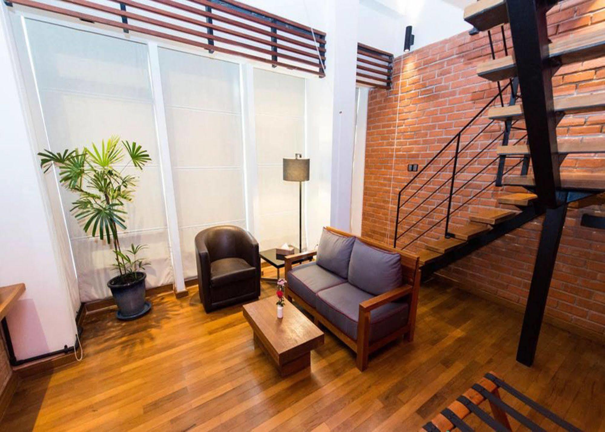 The Loft Hotel Downtown Rangún Exteriér fotografie